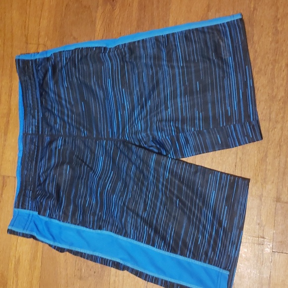 Nike shorts - Picture 1 of 2